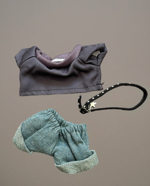 completo jeans  e tshirt più collarino con borchie e stellina  per Labubu