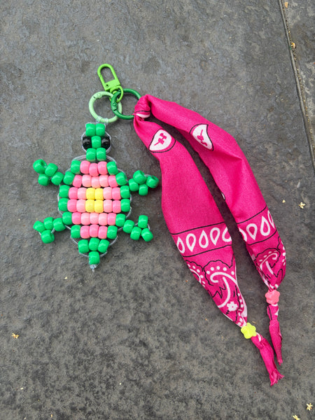 Pimp your bag Colors keychain tartaruga  portafortuna  pony Beads Vari utilizzi e vari colori