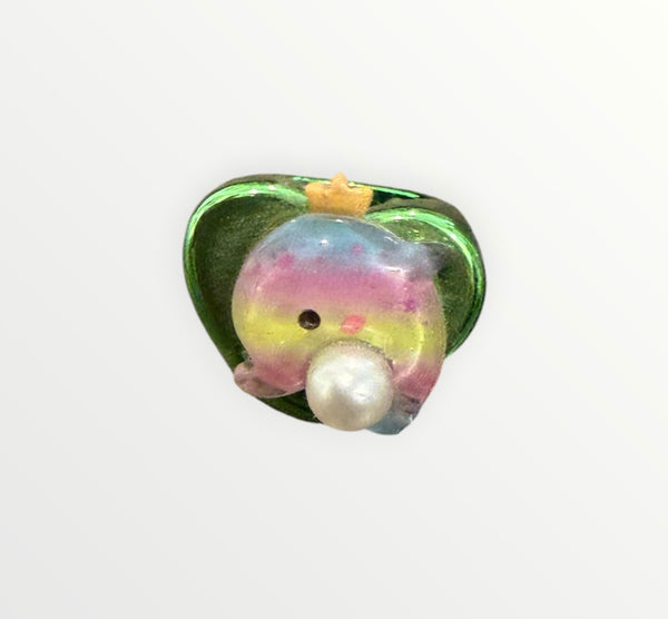 Anello resina metallizzato vari colori  con delfino con perla