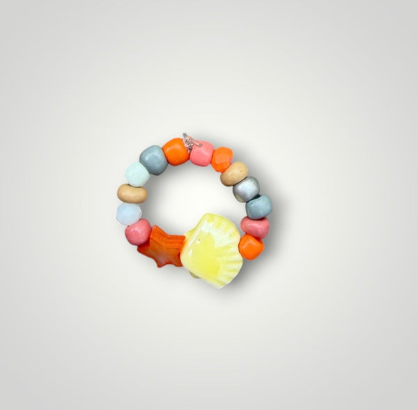 Anello colors con conchiglia e stellina  vari colori Limited edition