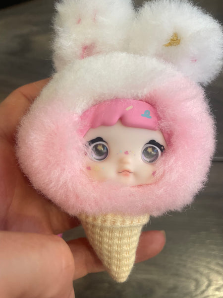 Pimp your Bag Baby Nommi Sweetness series frosty gelato