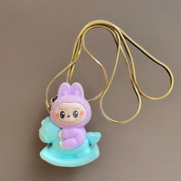 Collana Labubu cavalluccio a dondolo vari colori