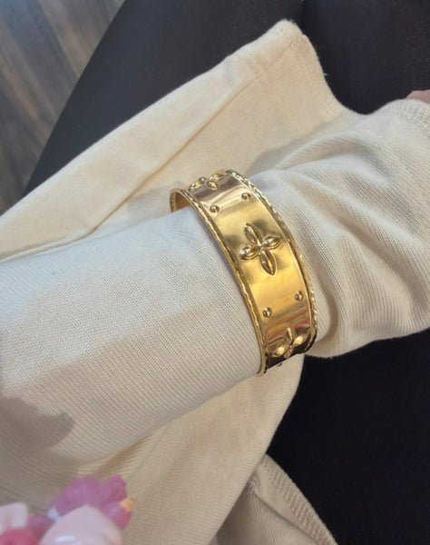 Bracciale bangle regolabile