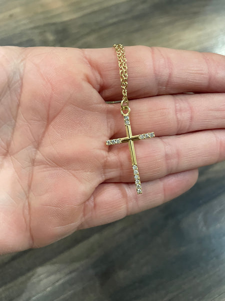 Collana Croce lunga pavettata
