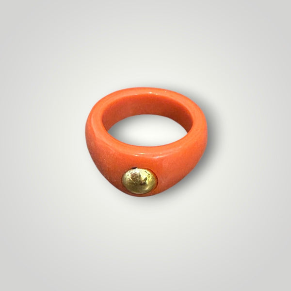 Anello resina borchia