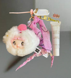 Pimp your Bag Baby Nommi Sweetness series milk shake