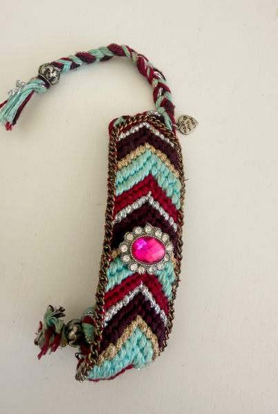 Bracciale friendship con castone di cristallo
