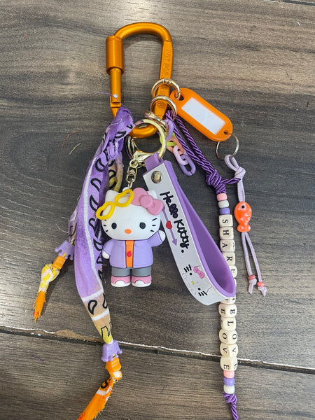 Pimp your Bag Keychain charms per borsa e portachiavi hallo kitty sunglasses lilla