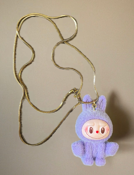 Collana Labubu yoga   vari colori due lunghezze catenina