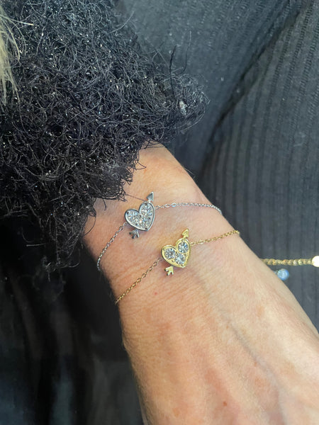 Bracciale cuoricino freccia due varianti colore con crystal