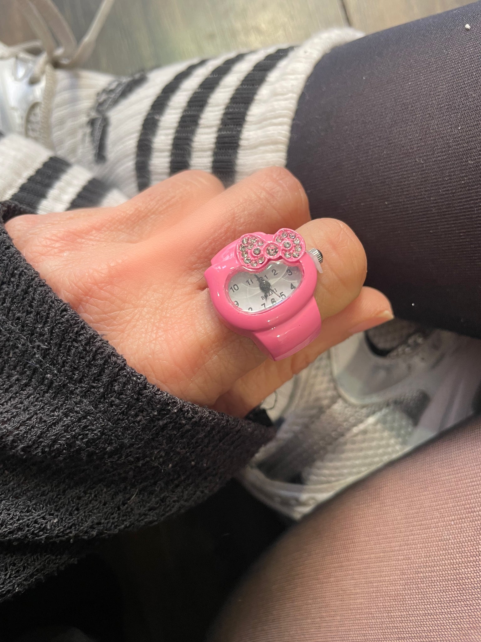 Anello orologio hello kitty vari colori