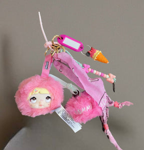 Pimp your Bag Baby Nommi Sweetness series cherry mochi