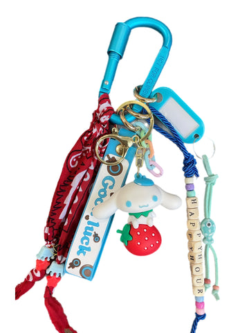 Pimp your Bag Keychain charms per borsa e portachiavi Cinnamorol strawberry