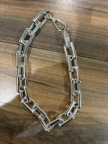 Collana extreme due varianti colore