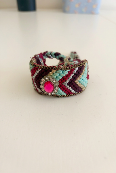 Bracciale friendship con castone di cristallo