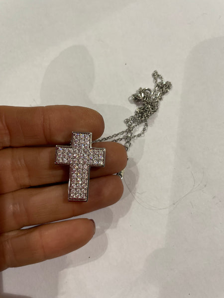 Collana girocollo croce grande