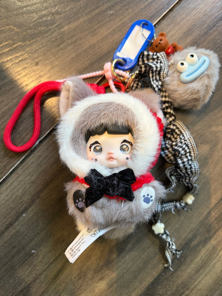 Pimp your bag Baby Nommi serie Fairtytale town piccolo lupo rosso favola Cappuccetto rosso