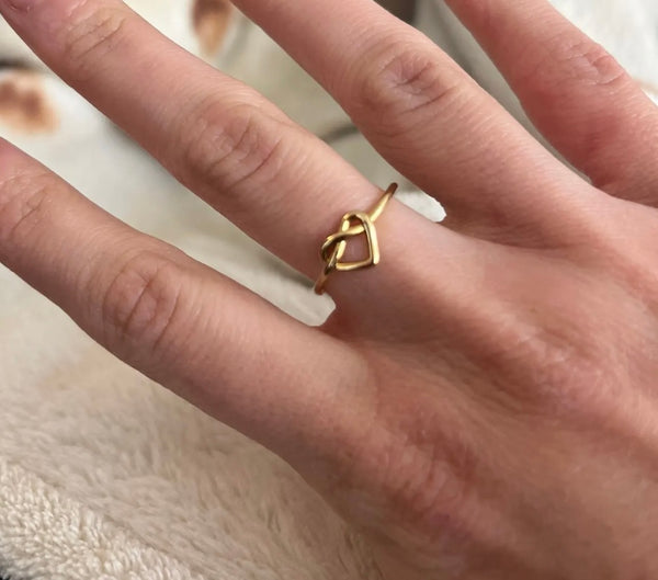 Anello cuore nodo due varianti colore