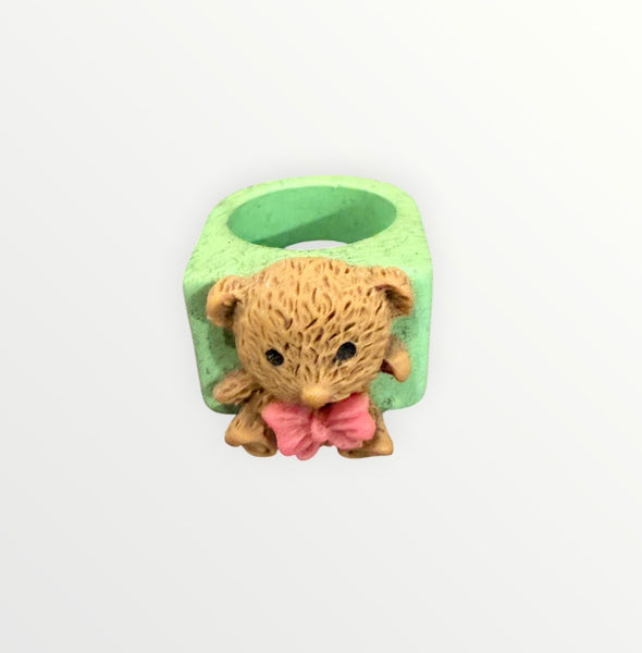 Anello resina orsacchiotto teddy con fiocco vari colori