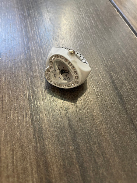 Anello orologio cuore vari colori