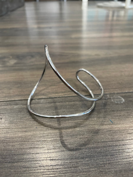 Bracciale rigido X Braccio regolabile due varianti colore