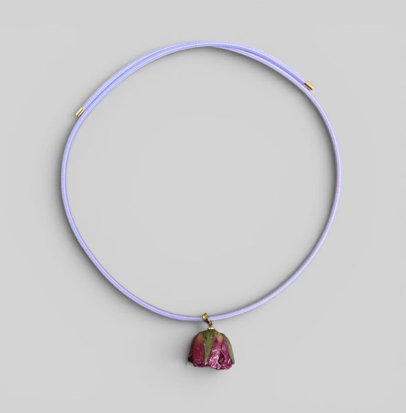 Collana magnetic con charm rosa essiccata rosa  cordino vari colori