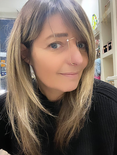 Shaper due punti luce gioielli per il viso face jewels 
orecchino per il naso setto nasale
Bridge clip non serve avere il buco