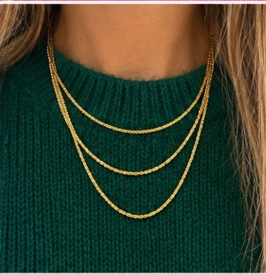 Collana Matilda tripla diamantata due varianti colore