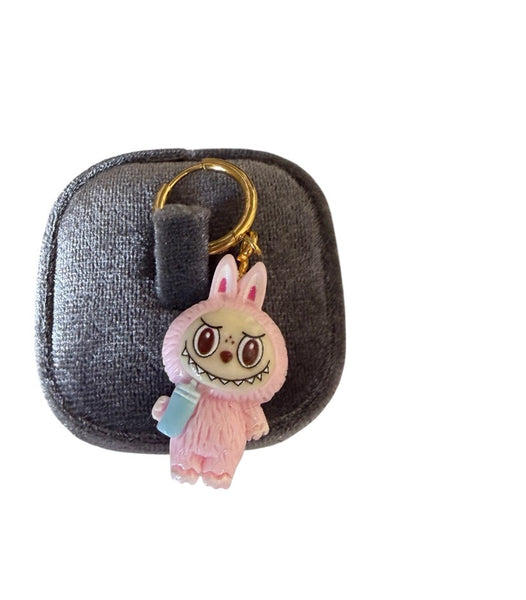 Mono orecchino Labubu con bibita vari colori