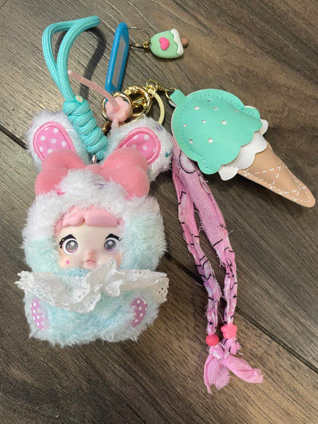 Pimp your Bag Baby Nommi Sweetheart Bunny series Frost  Cream