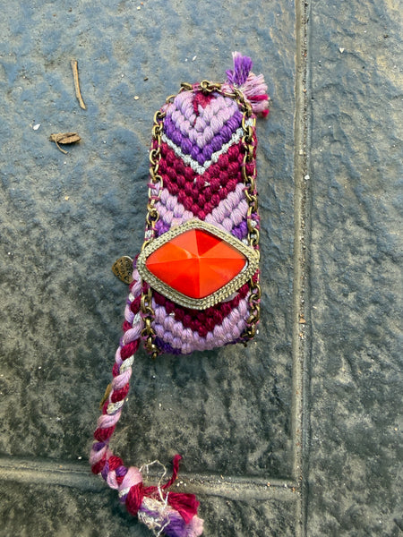 Bracciale friendship con bottone vintage