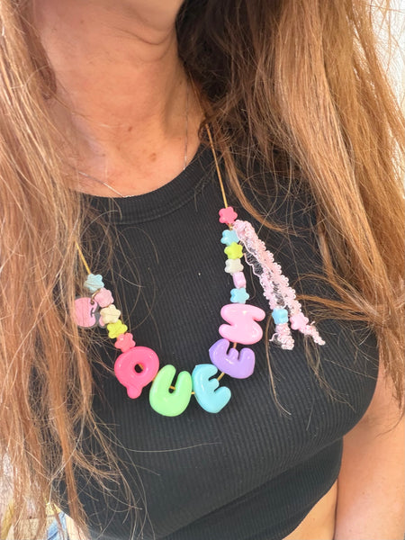 Collana Colors  con scritta varie scritte