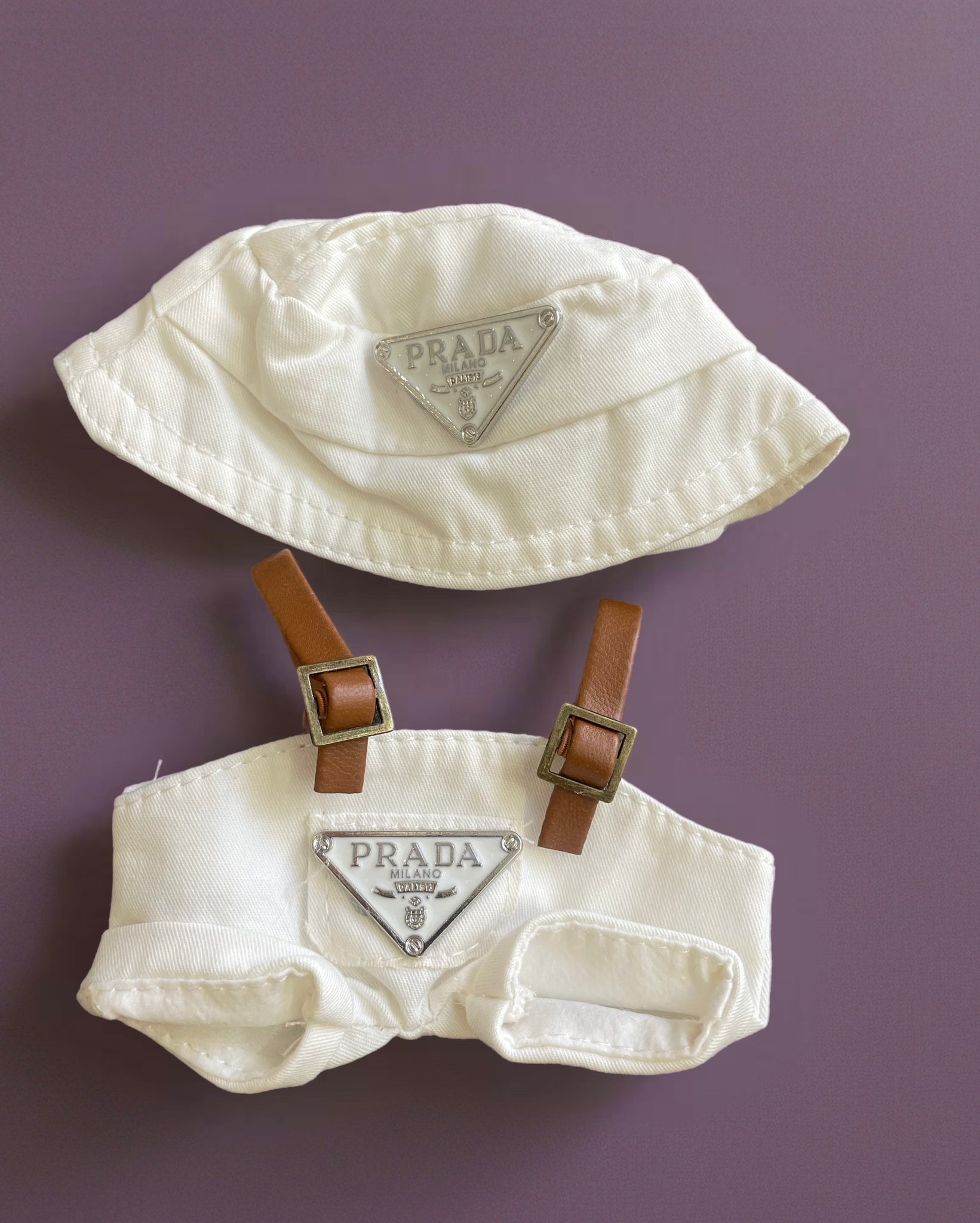Salopette bianca cappellino  abitìno completo per Labubu