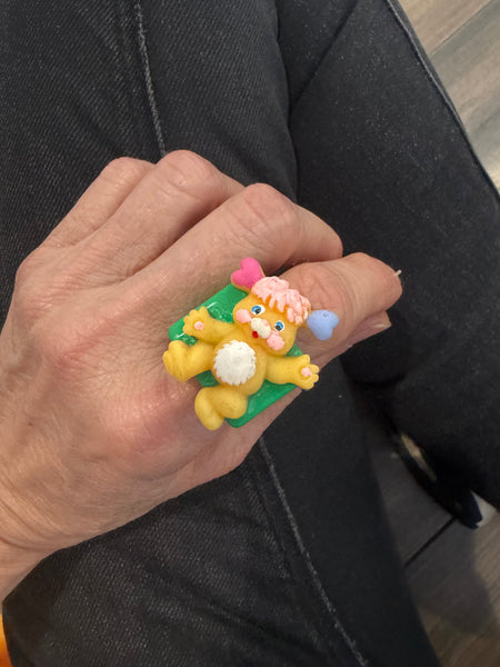 Anello resina barretta quadrata popples giallo