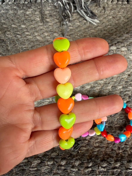 Bracciale colors Beads giro cuori small effetto lucido giallo arancio e verde pistacchio salmone