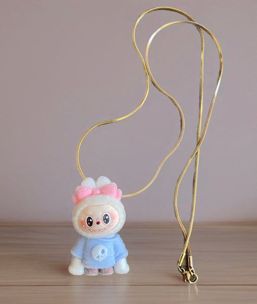 Collana Labubu con abitìno vari colori