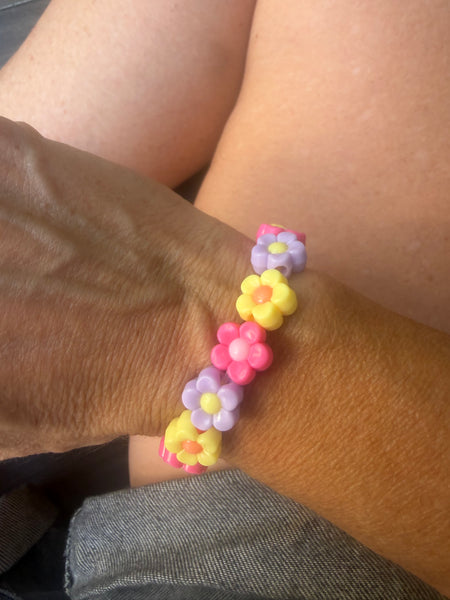 Bracciale colors Beads giro fiori fucsia lilla  giallo
