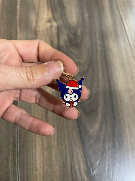 Mono orecchino Natale kuromi Christmas Edition