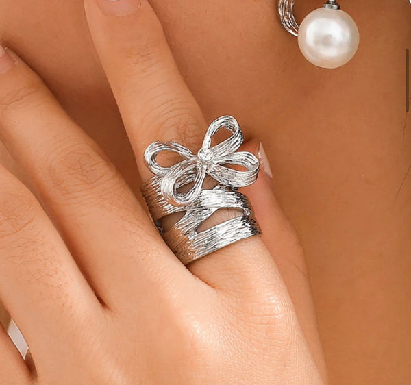 Anello fiocco MaryGrace due varianti colore