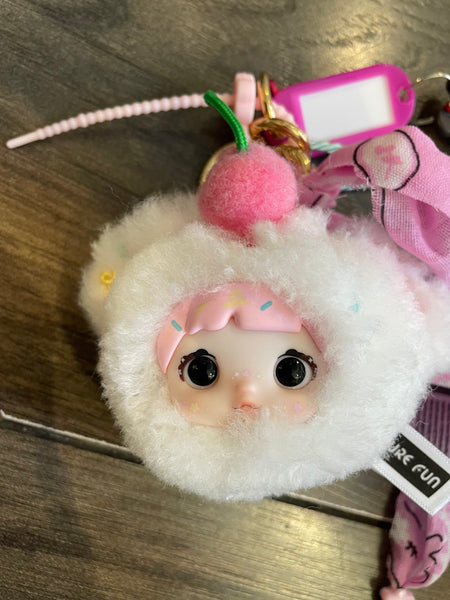 Pimp your Bag Baby Nommi Sweetness series milk shake
