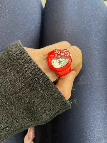 Anello orologio hello kitty vari colori