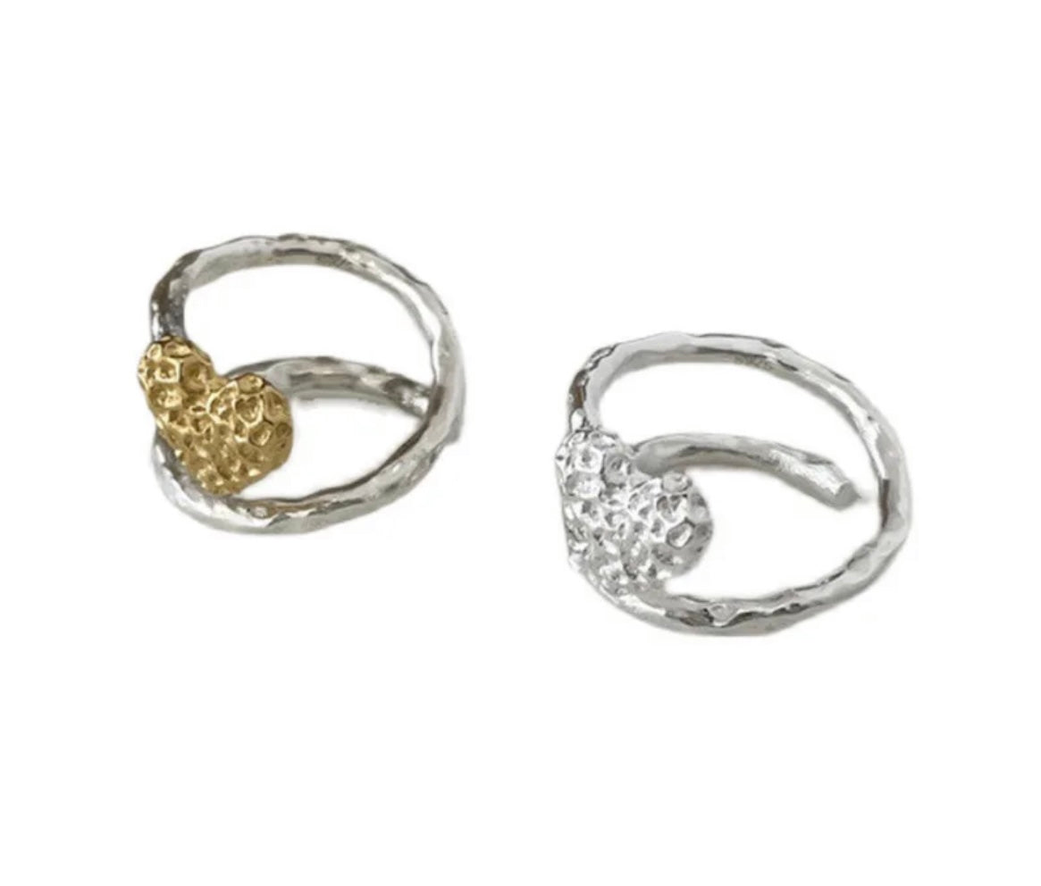 Anello doppio giro cuore effetto martellato in argento 925 due varianti colore