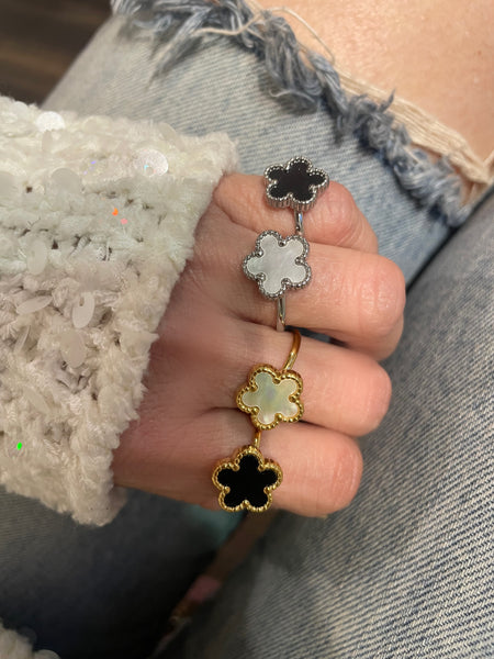 Anello iconic fiorellino regolabile vari colori
