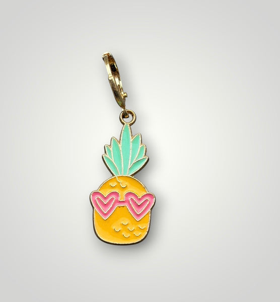 Mono orecchino ananas