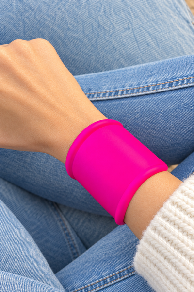 Bracciale polsino manetta onda fuxia modello alto