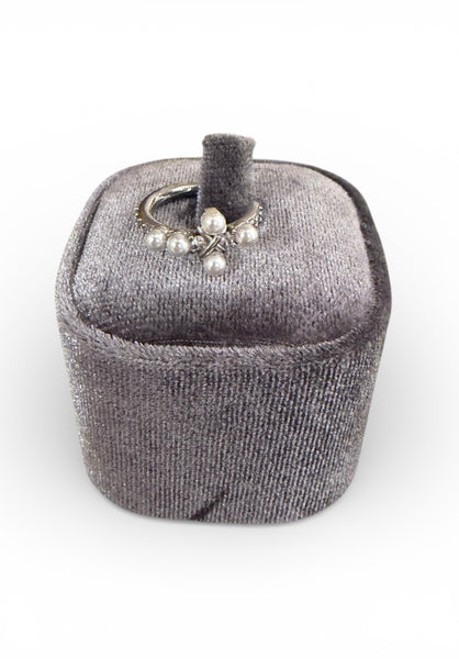 Mono earcuff croce perle