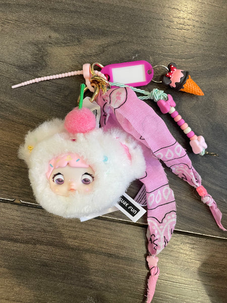 Pimp your Bag Baby Nommi Sweetness series milk shake