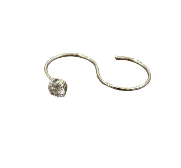 Anello doppio dito con punto luce due varianti colore