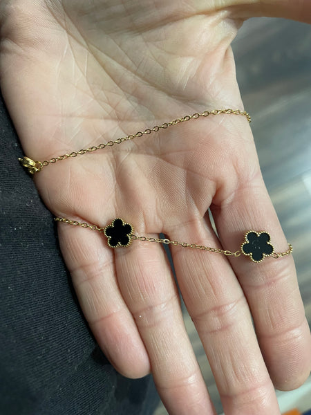 Collana  fiorellini  vari colori fiore variante piccina