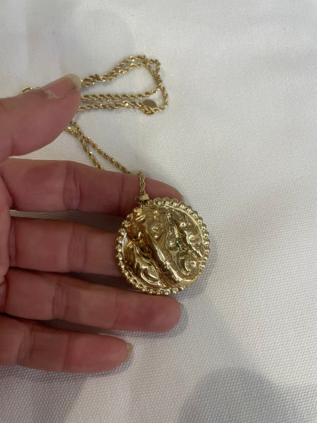Collana medaglione con elefante due varianti colore